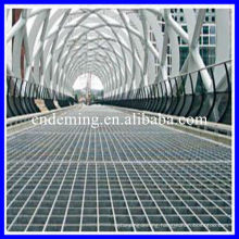 32*5 Galvanized serrate steel grating standard weight